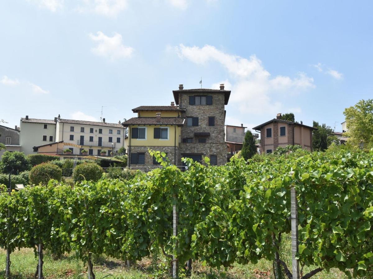 Apartment La Corte Bricca - Bilo D By Interhome Castana  Экстерьер фото